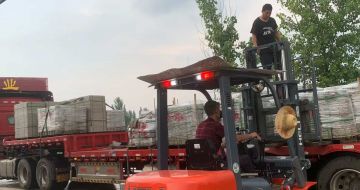 白城 黄金麻冰裂纹，地铺石装车