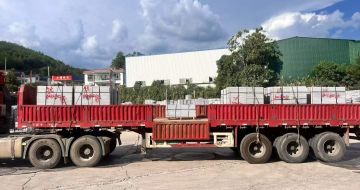 白城 芝麻灰花岗岩地铺石出货日常