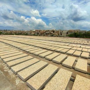 白城 黄金麻荔枝面花岗岩石材地铺石防护中