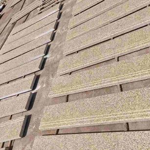 白城 黄金麻花岗岩光面楼梯踏步