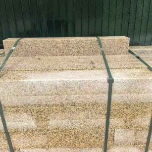 白城 黄金麻花岗岩石材机切面栏杆料半成品