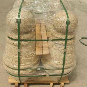 白城 黄金麻异形定制雕花——棒棒糖挡车柱