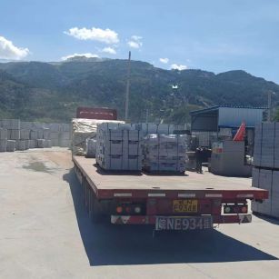 白城 芝麻白仿形路沿石，直形路沿石