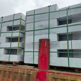 白城 芝麻白花岗岩路沿石，平石，路侧石，马路牙子，路缘石，立缘石，平缘石等