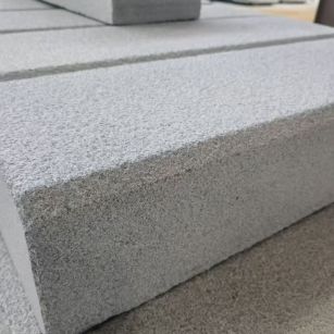 白城 芝麻灰荔枝面路沿石