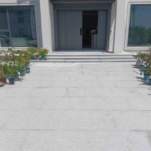 白城 芝麻白花岗岩地铺石地面铺装