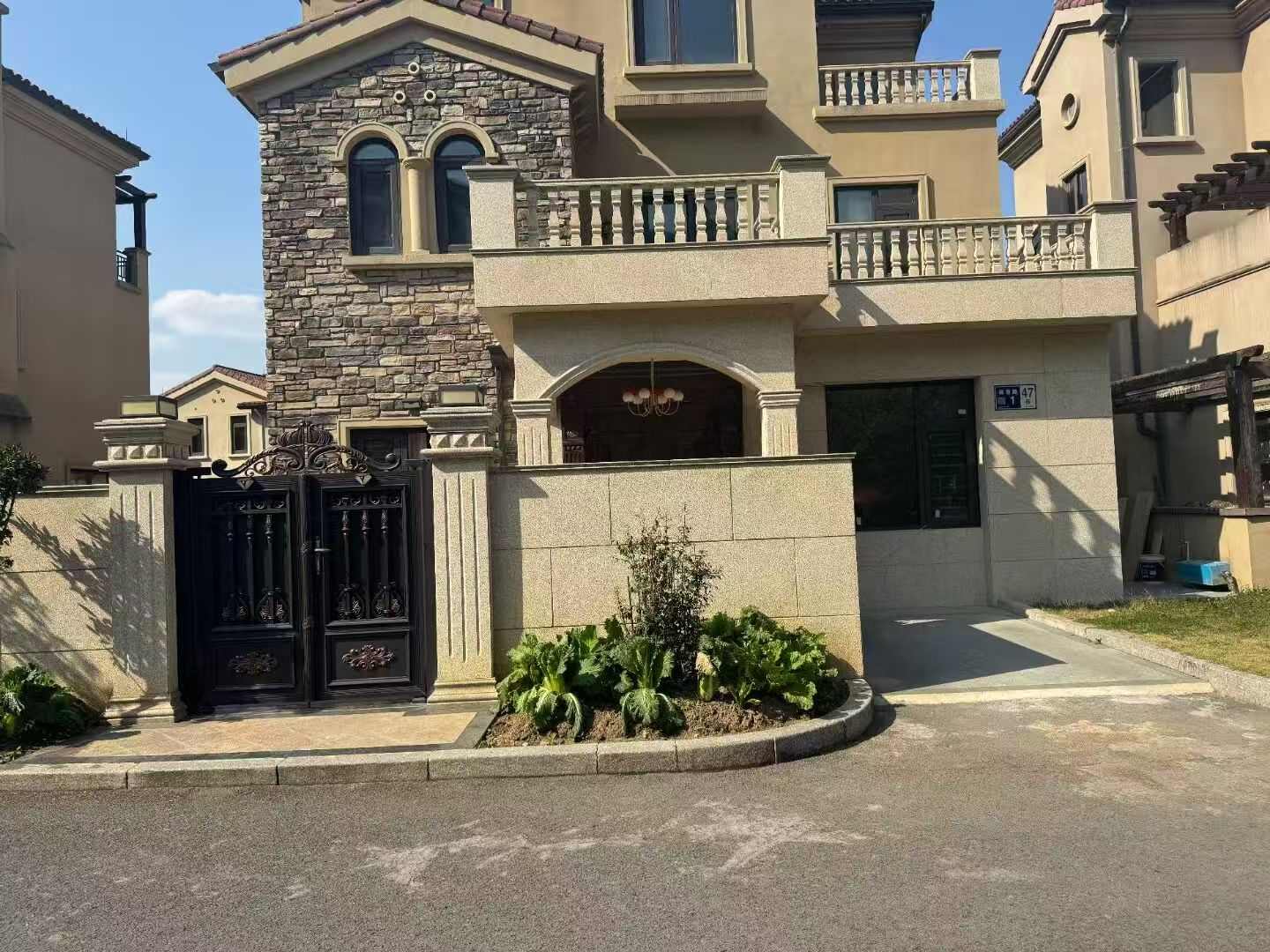 白城黄金麻别墅案例展示