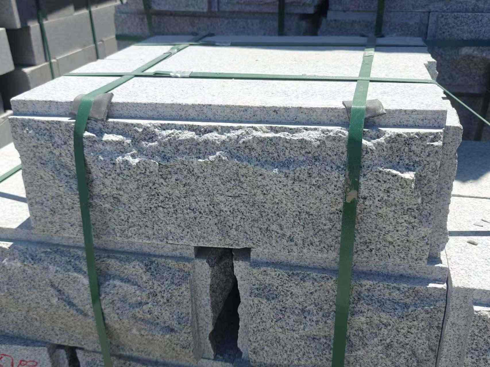 白城 芝麻白花岗岩自然面成品