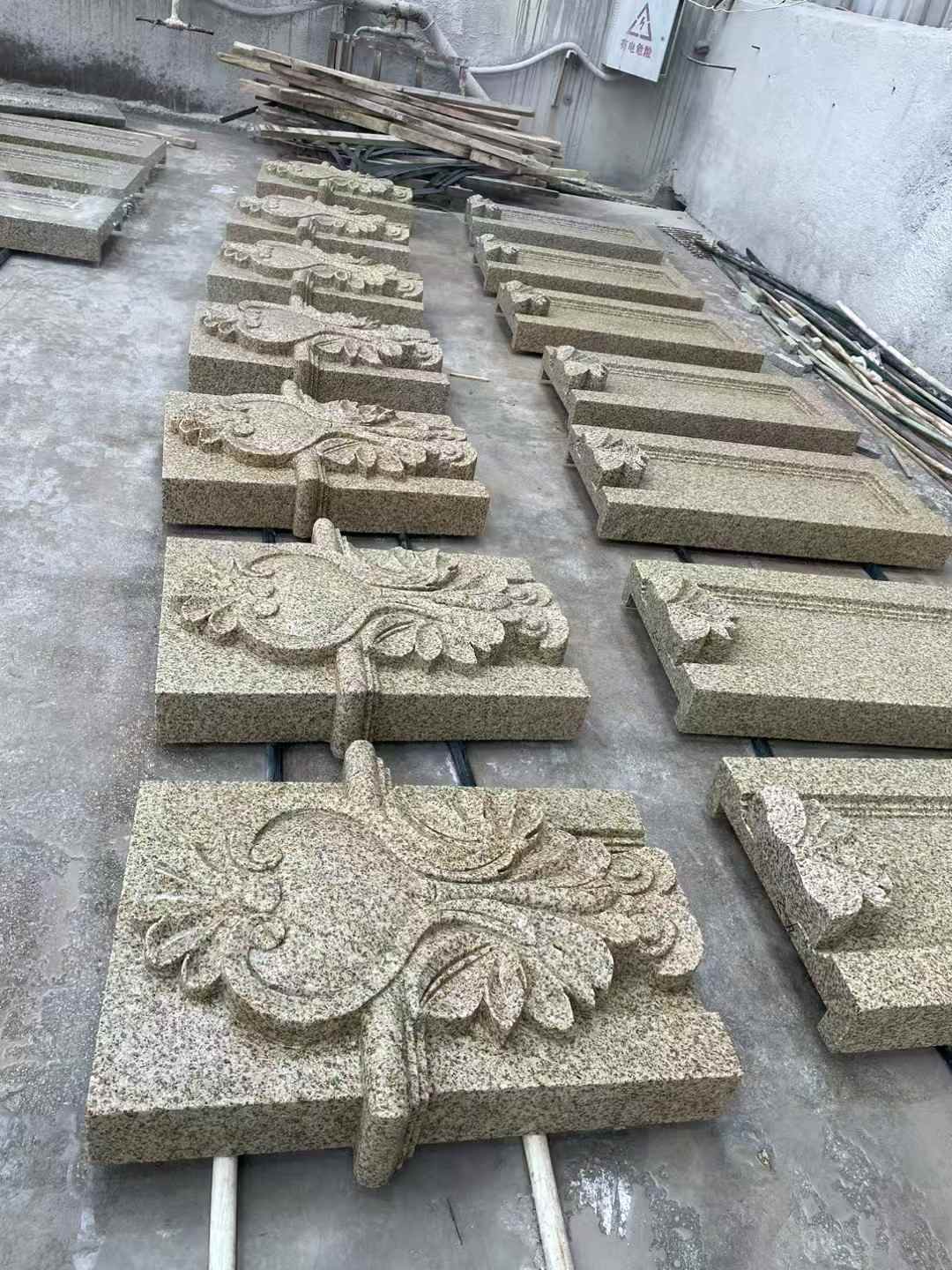 白城 黄金麻花岗岩别墅外墙雕刻板