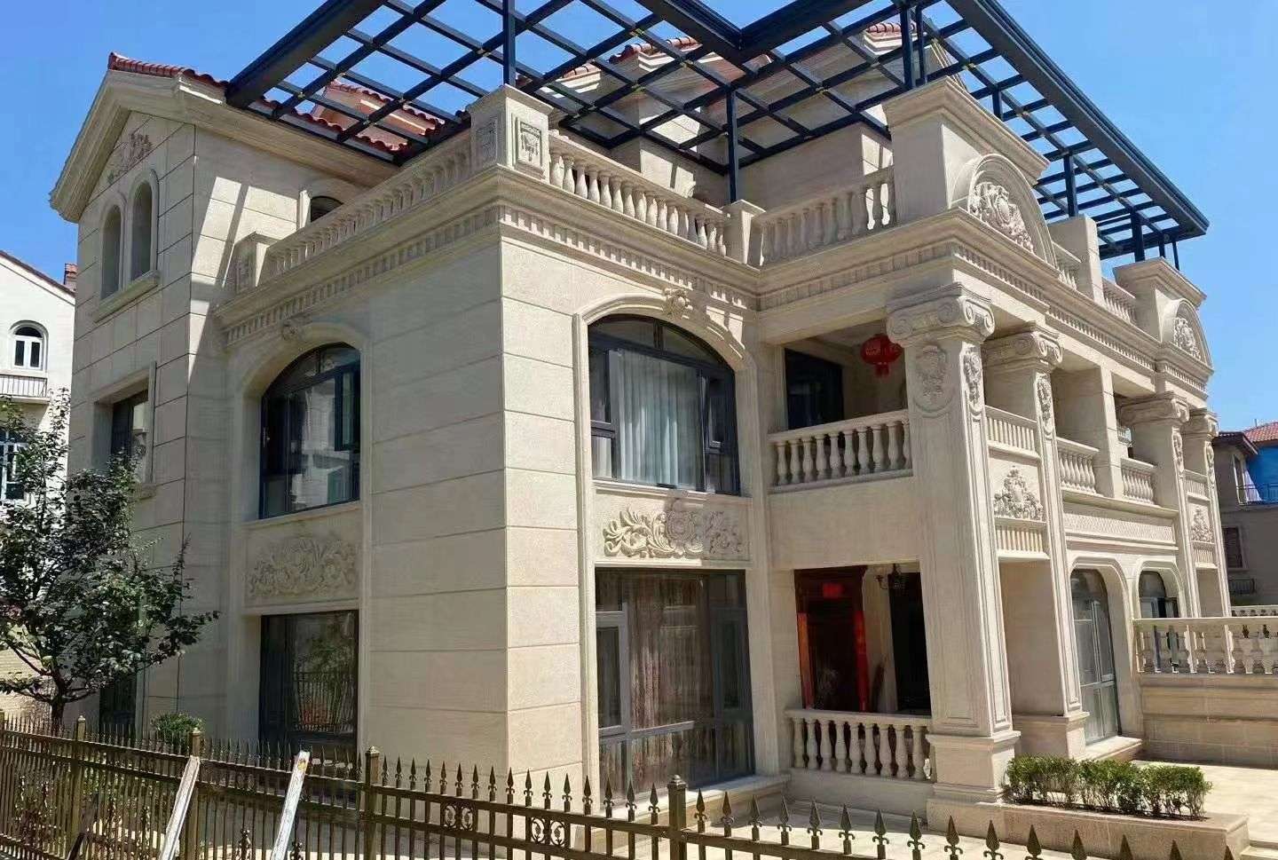 白城 黄金麻花岗岩荔枝面别墅外墙干挂