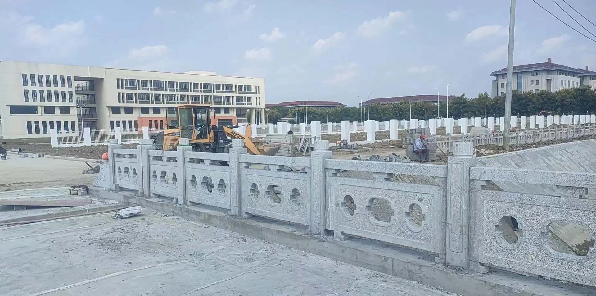 白城 白麻花岗岩荔枝面河道栏杆