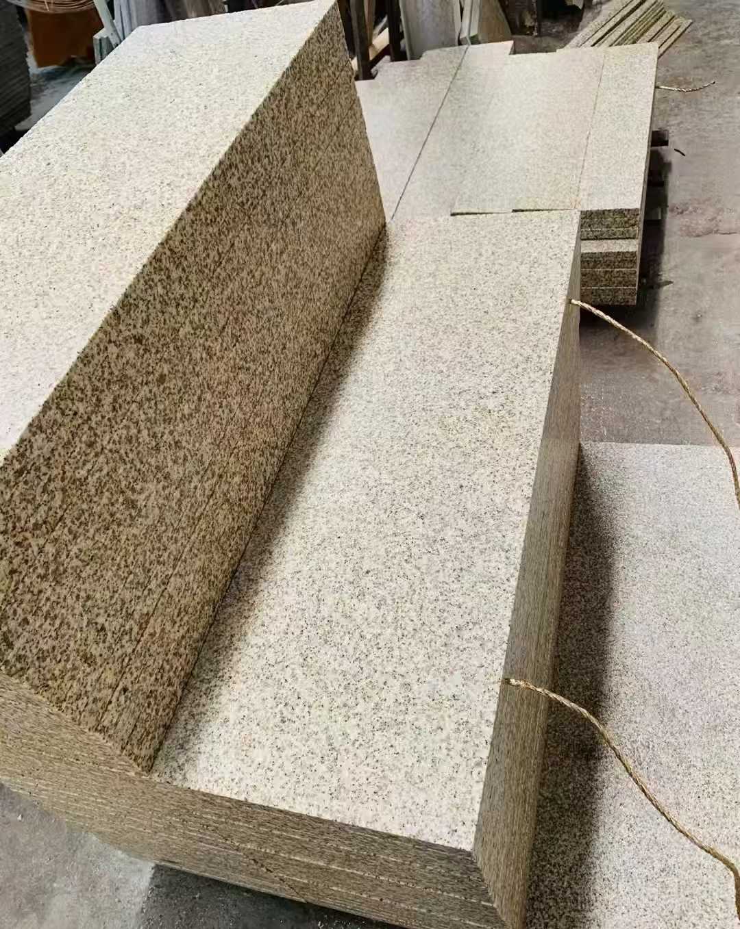 白城 黄金麻荔枝面外墙干挂成品