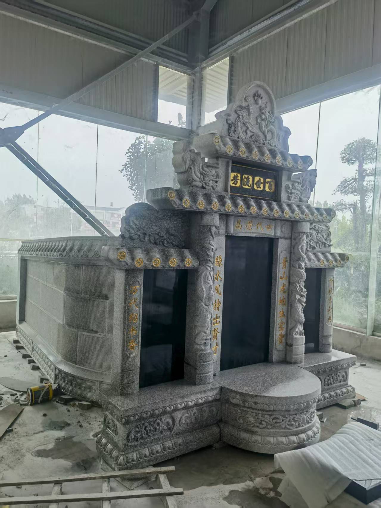 白城 芝麻白墓碑效果展示图