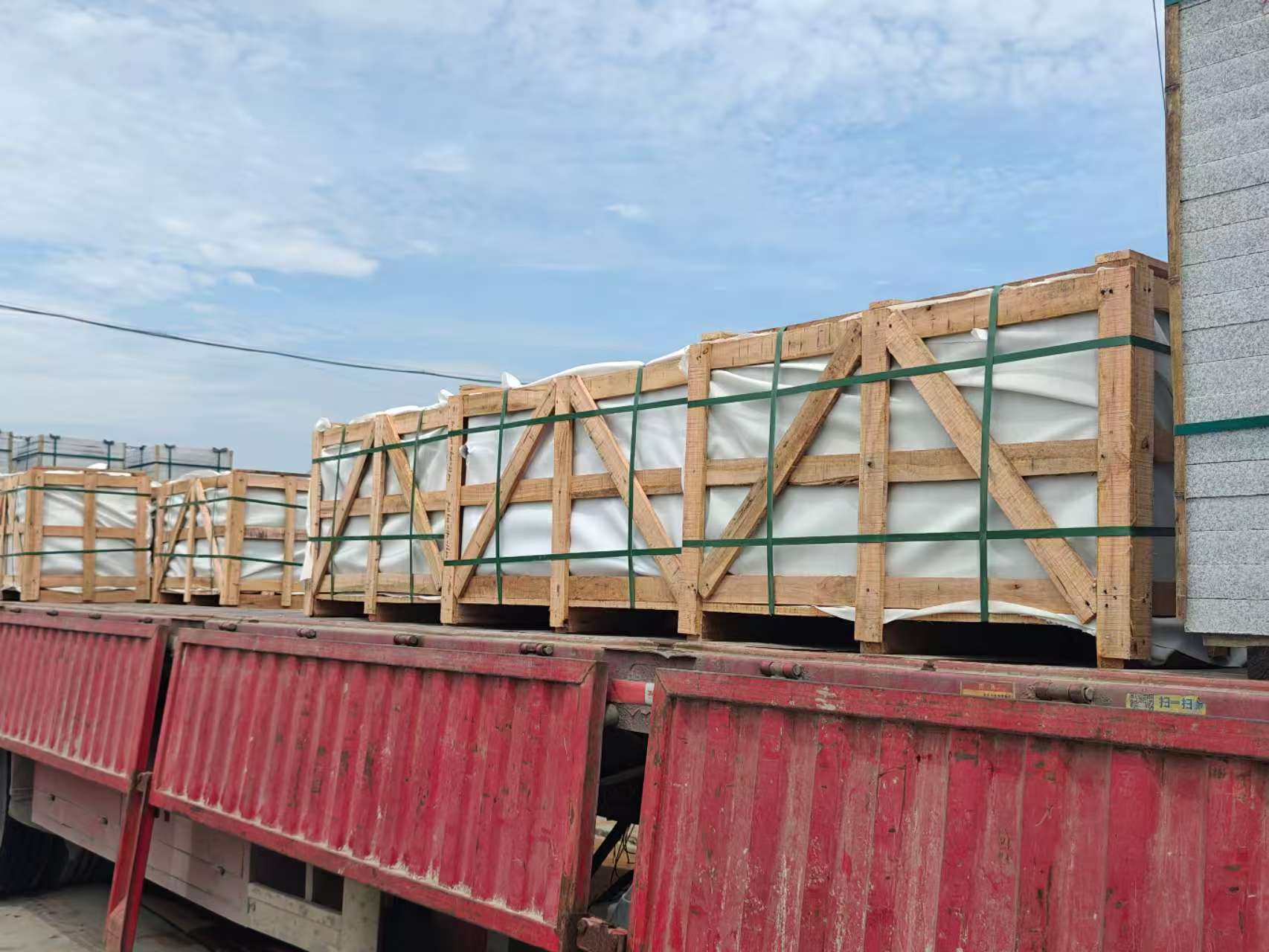 白城 芝麻白花岗岩地铺石出口专车-泰国游