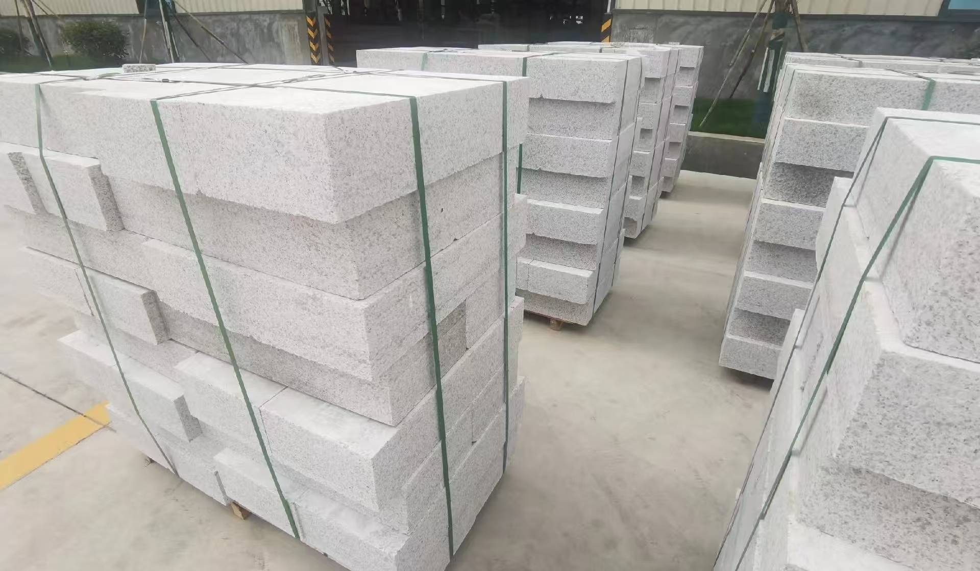 白城 白麻花岗岩路沿石，立缘石，平缘石，路牙石，道牙石，马路牙子等